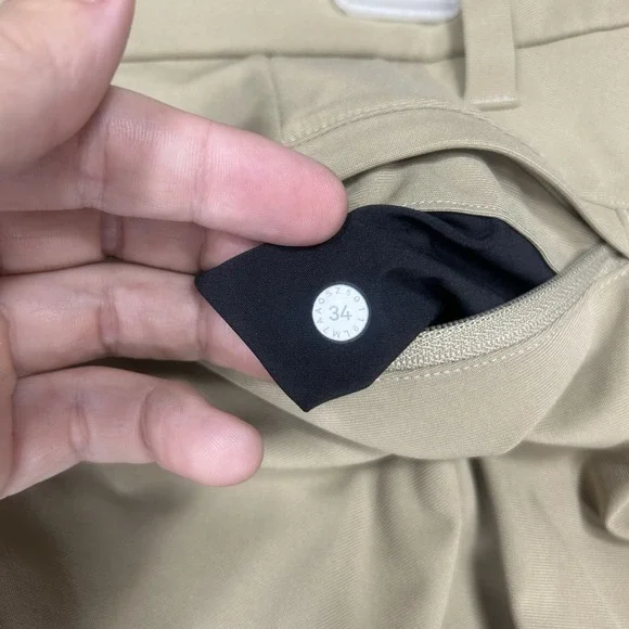 Lululemon Shorts 34 Mens Commission Slim Beige Tofino Sand 9" Inseam Chino - Picture 5 of 8
